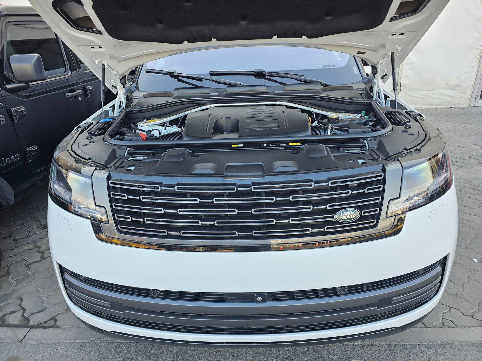 2023 LAND ROVER RANGE ROVER — 11372 Miles — Lot PA075307 — Al Quoz - Marhaba Auctions Used Cars - Image 13