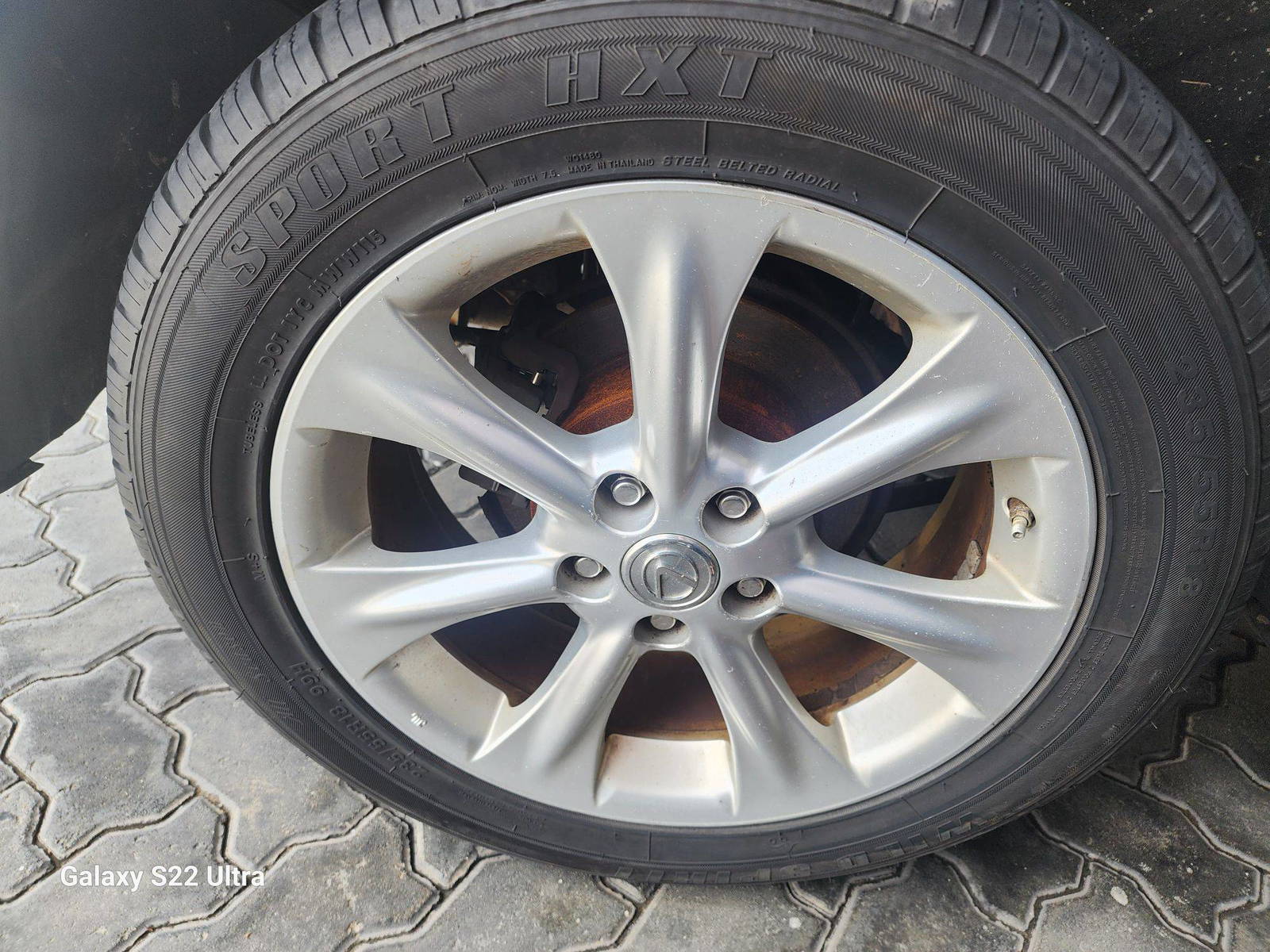 2008 LEXUS RX 350 — 204547 Miles — Lot 38822654 - Marhaba Auctions Used Cars - Image 5