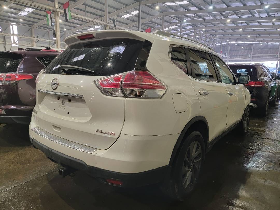2016 NISSAN ROGUE — 106523 Miles — Lot C836514 — Main - Marhaba Auctions Used Cars - Image 3