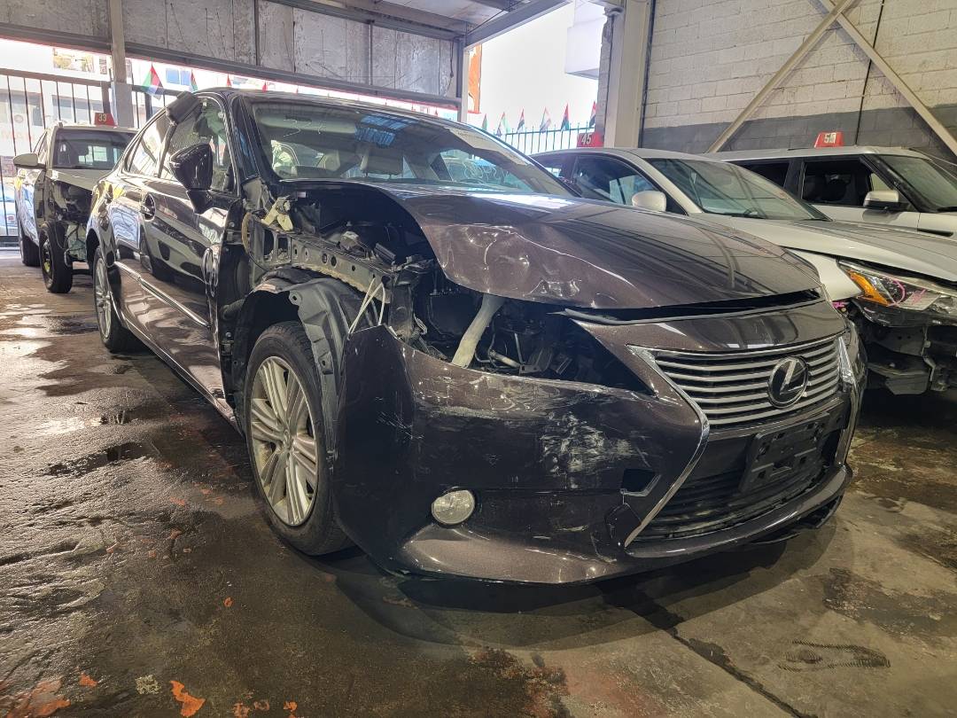 2013 LEXUS ES 350 — 68472 Miles — Lot 2003913 — Main - Marhaba Auctions Used Cars - Image 4
