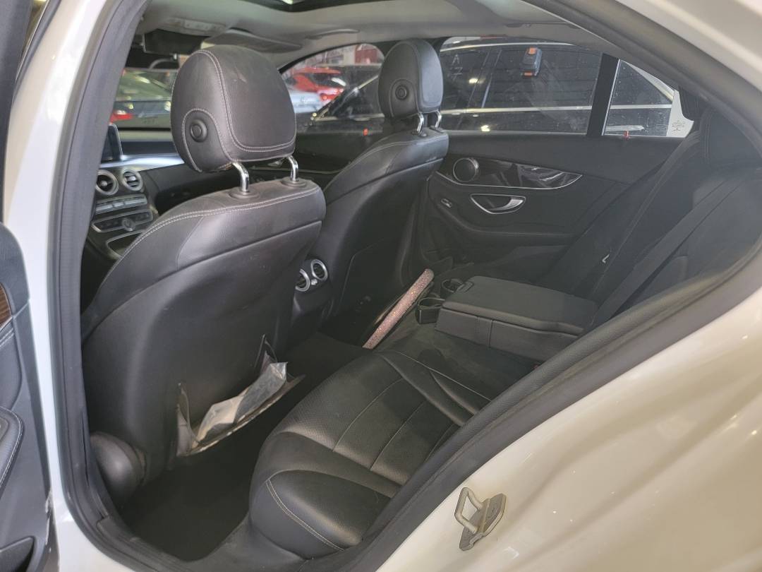2015 MERCEDES BENZ C300 — 127908 Miles — Lot FU013739 — Main - Marhaba Auctions Used Cars - Image 8
