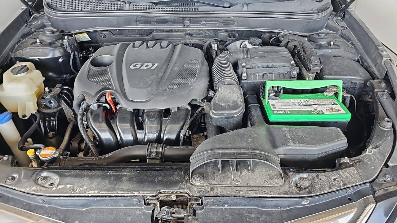 2012 HYUNDAI SONATA — 189904 Miles — Lot AC5CH466155 — Souq - Marhaba Auctions Used Cars - Image 3