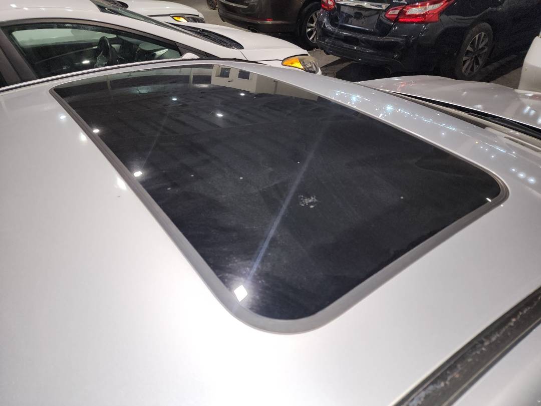 2014 HYUNDAI SONATA — 151172 Miles — Lot 38650236 - Marhaba Auctions Used Cars - Image 5