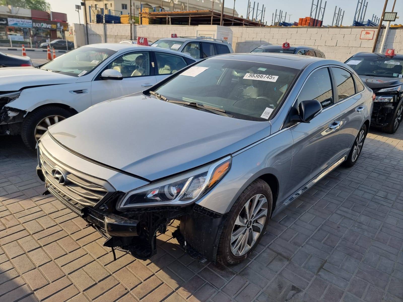 2016 HYUNDAI SONATA SPORT — 118070 Miles — Lot H397753 — Ind. 12 - Marhaba Auctions Used Cars - Image 5