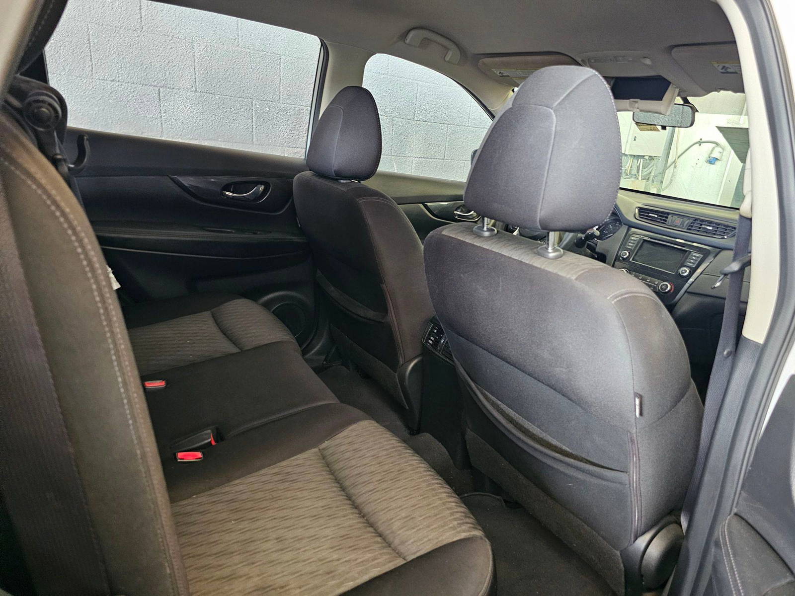 NISSAN ROGUE 2018 - Marhaba Auction Used Cars - Image 7