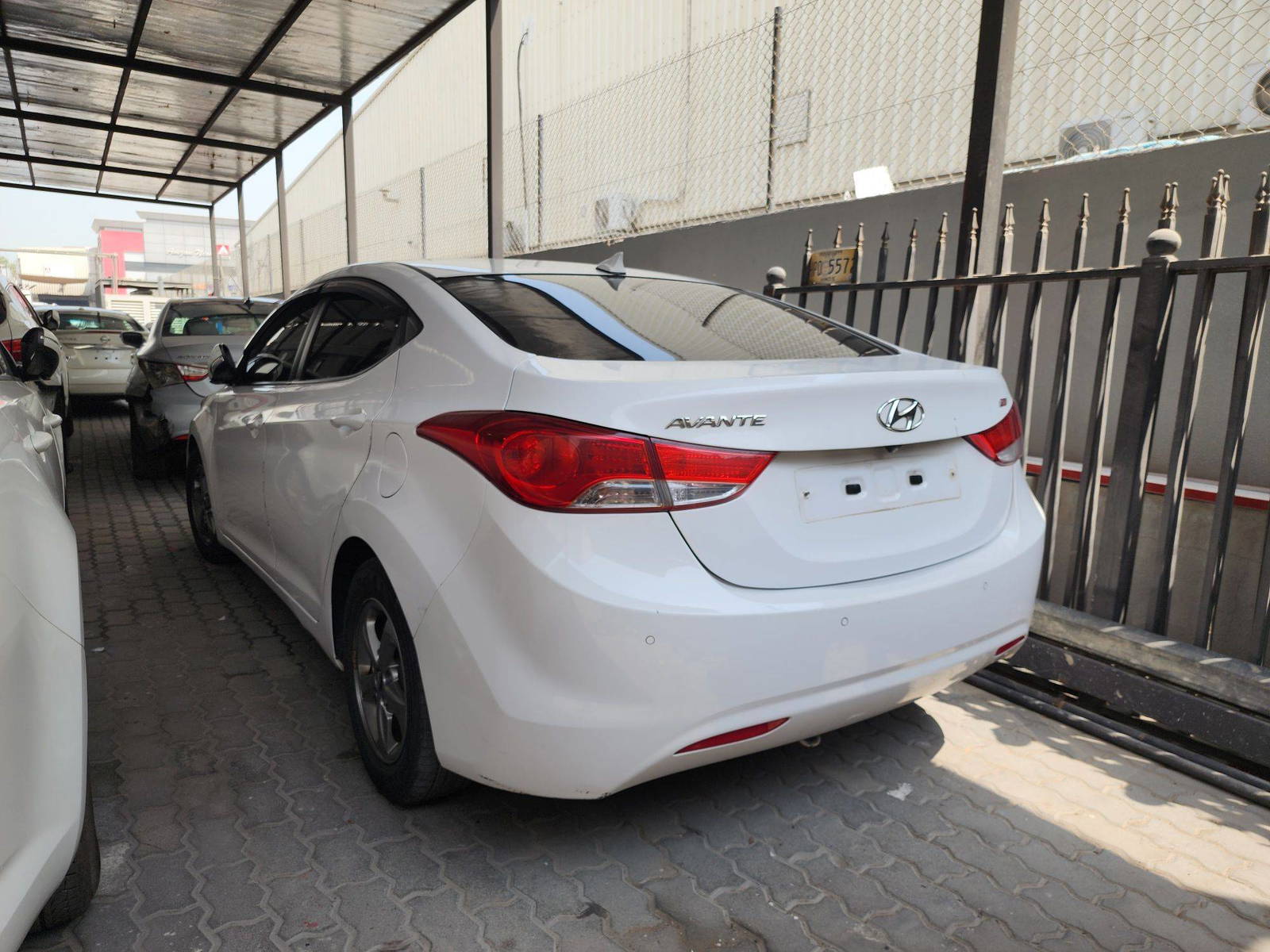 2014 HYUNDAI AVANTE — 213819 KM — Lot 926110 — Souq - Marhaba Auctions Used Cars - Image 3