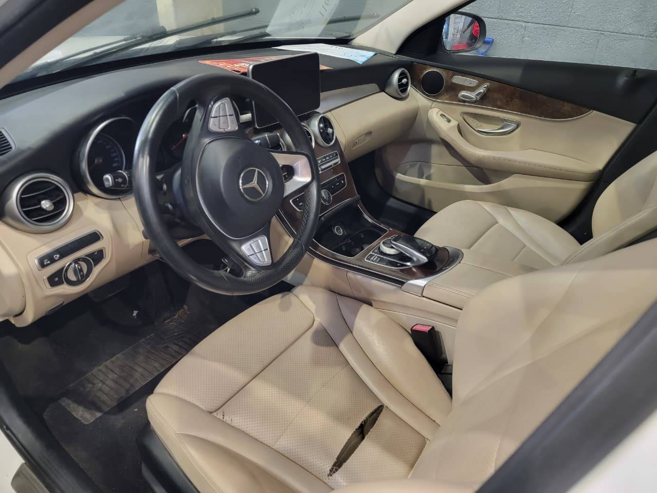 MERCEDES BENZ C300 2018 - Marhaba Auction Used Cars - Image 9