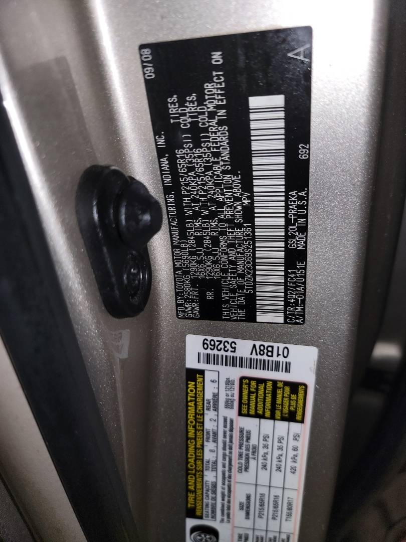 2009 TOYOTA SIENNA — 247056 Miles — Lot 37386095 - Marhaba Auctions Used Cars - Image 9