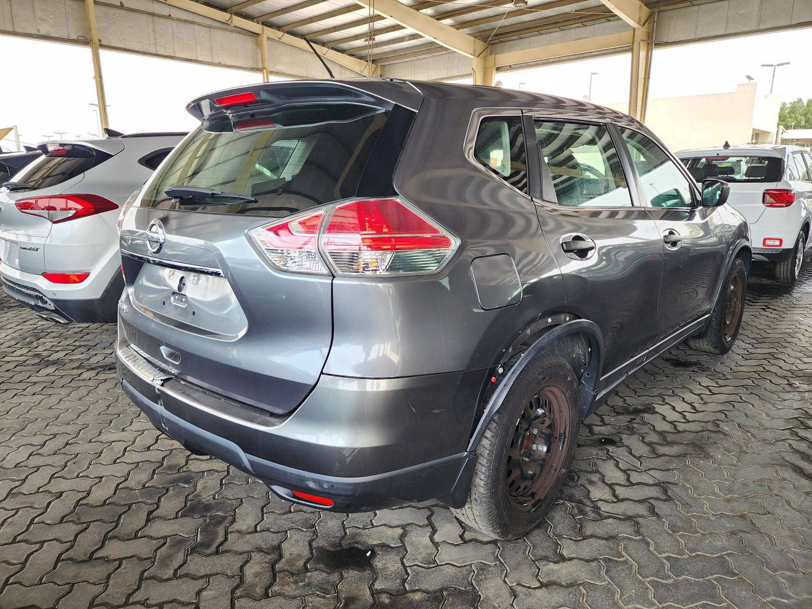2016 NISSAN ROGUE — 122477 Miles — Lot 29138 — Souq - Marhaba Auctions Used Cars - Image 3