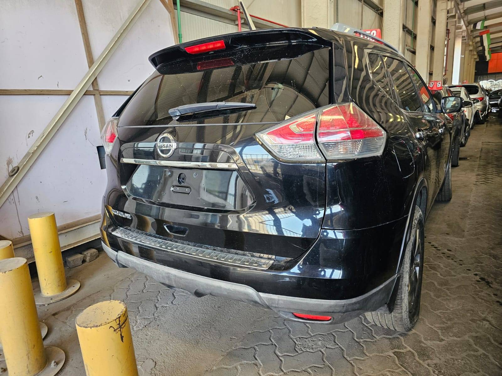 2015 NISSAN ROGUE — 201983 Miles — Lot VXFC924879 — Main - Marhaba Auctions Used Cars - Image 5