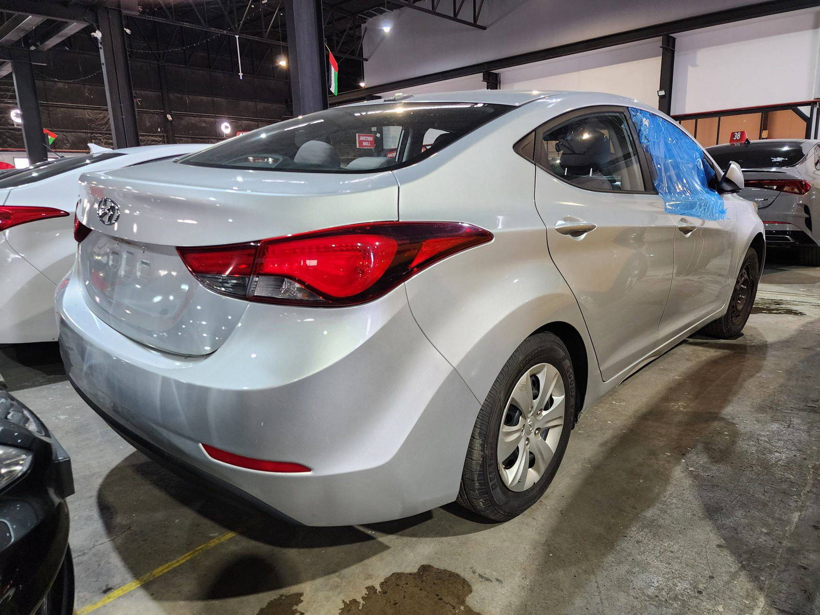 2016 HYUNDAI ELANTRA — 139353 Miles — Lot 751197 — Al Quoz - Marhaba Auctions Used Cars - Image 3