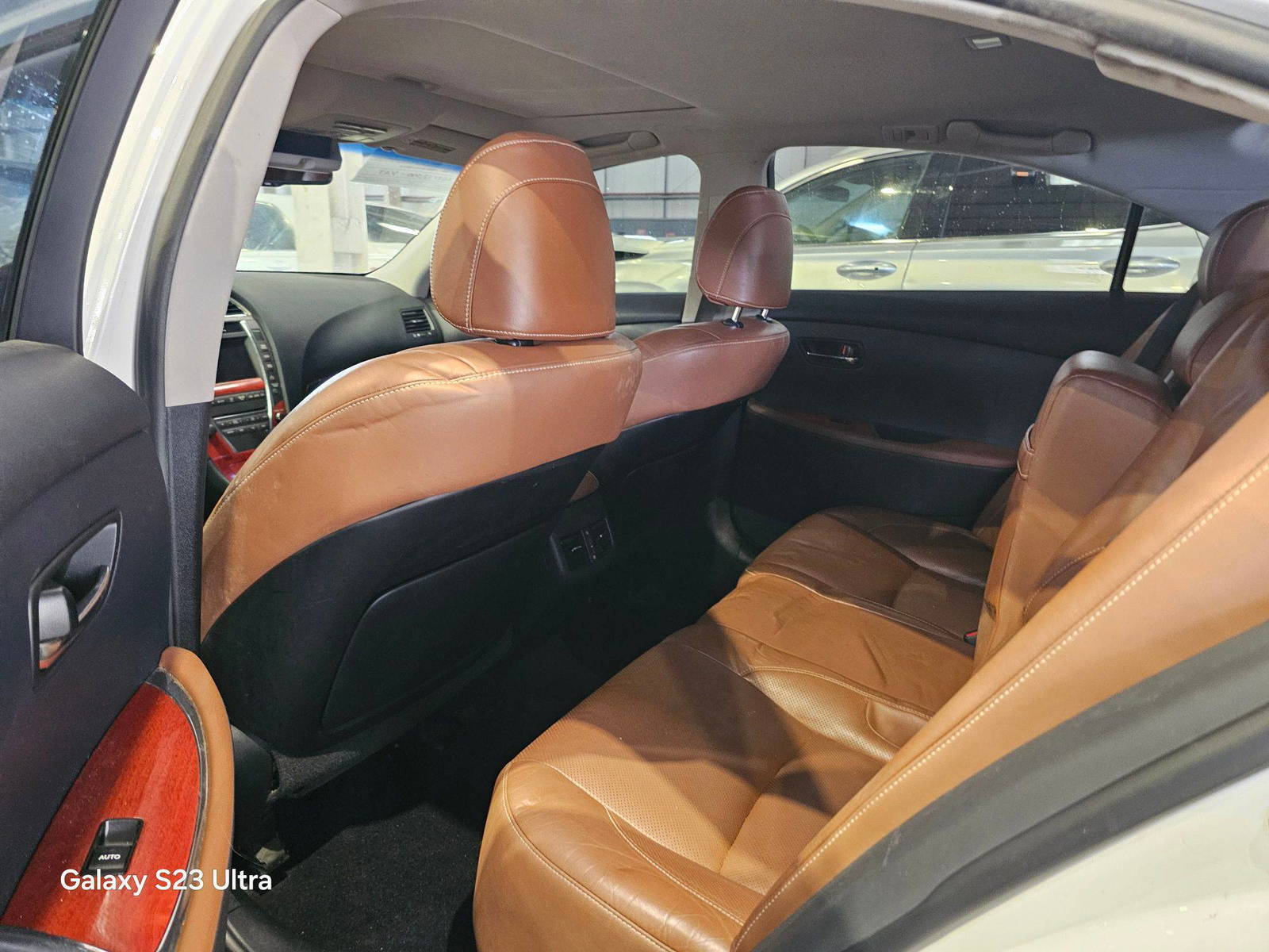 LEXUS ES 350 2012 - Marhaba Auction Used Cars - Image 7