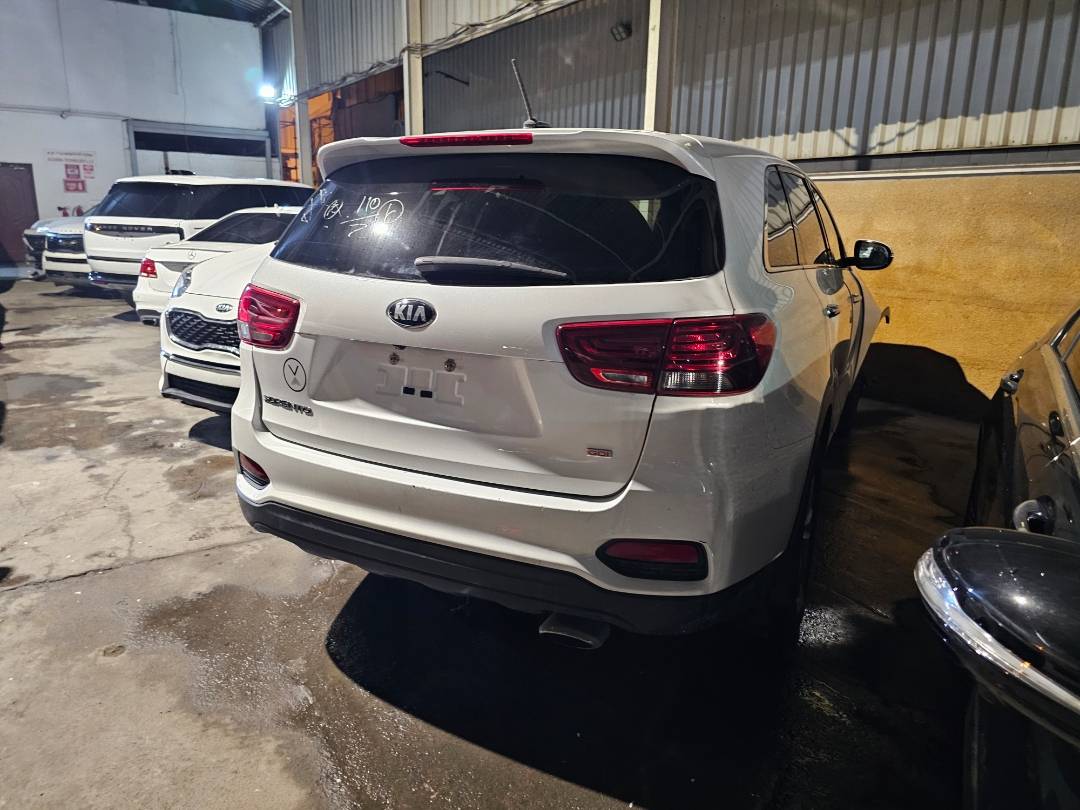 2019 KIA SORENTO — 182070 Miles — Lot KG501169 — Main - Marhaba Auctions Used Cars - Image 4