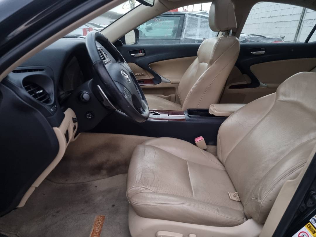 2007 LEXUS IS-350 — 232053 Miles — Lot 2008374 — Ind. 12 - Marhaba Auctions Used Cars - Image 8