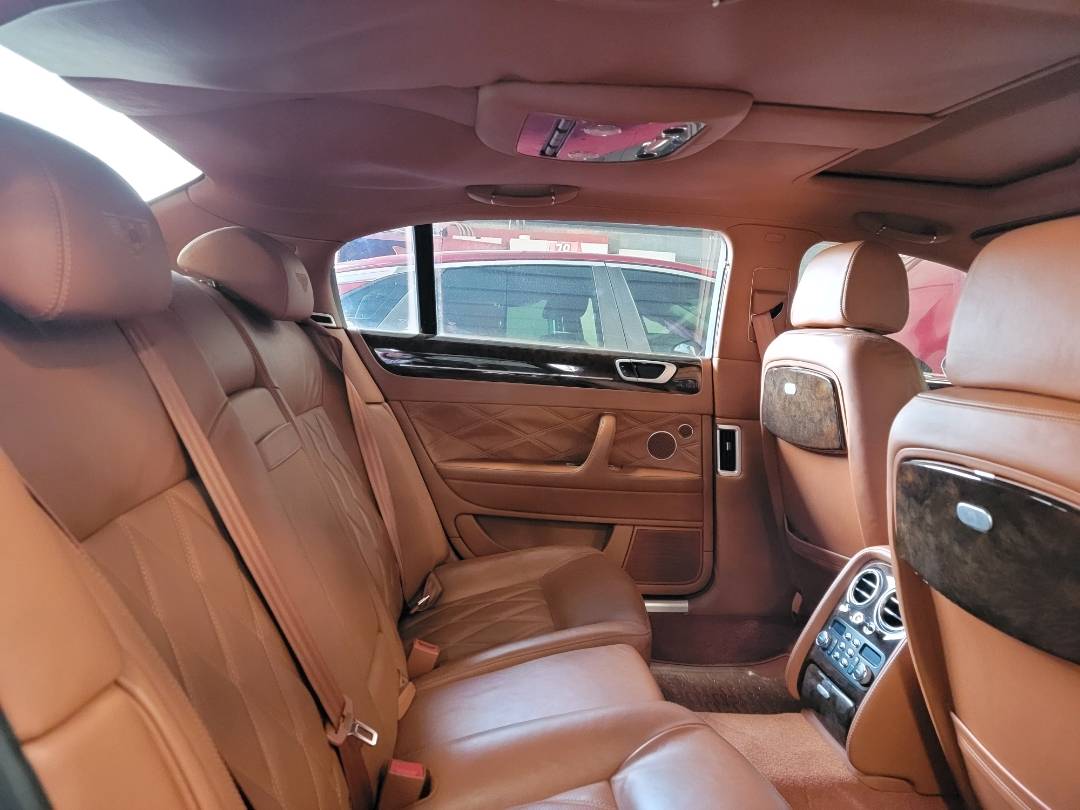 2013 BENTLEY Flying Spur V12 — 121674 KM — Lot C082147 — Main - Marhaba Auctions Used Cars - Image 8