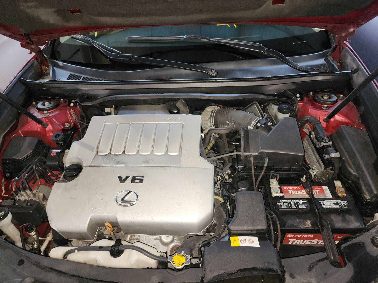 2015 LEXUS ES 350 — 163372 Miles — Lot 38904631 — Souq - Marhaba Auctions Used Cars - Image 11