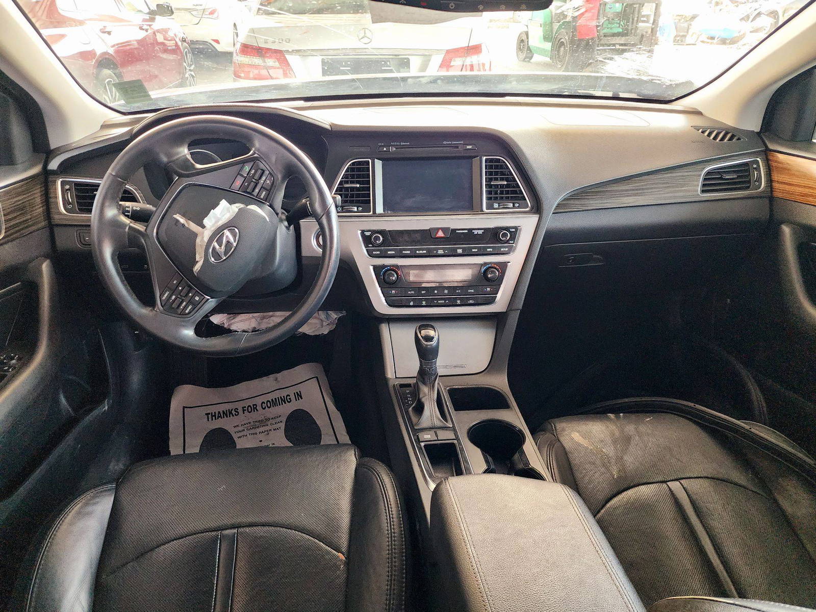 2015 HYUNDAI SONATA — 85273 Miles — Lot H218537 — Souq - Marhaba Auctions Used Cars - Image 7