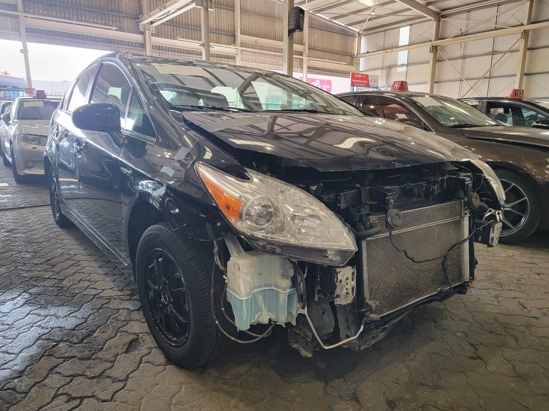 2012 TOYOTA PRIUS — 189277 Miles — Lot C5433238 — Main - Marhaba Auctions Used Cars - Image 4