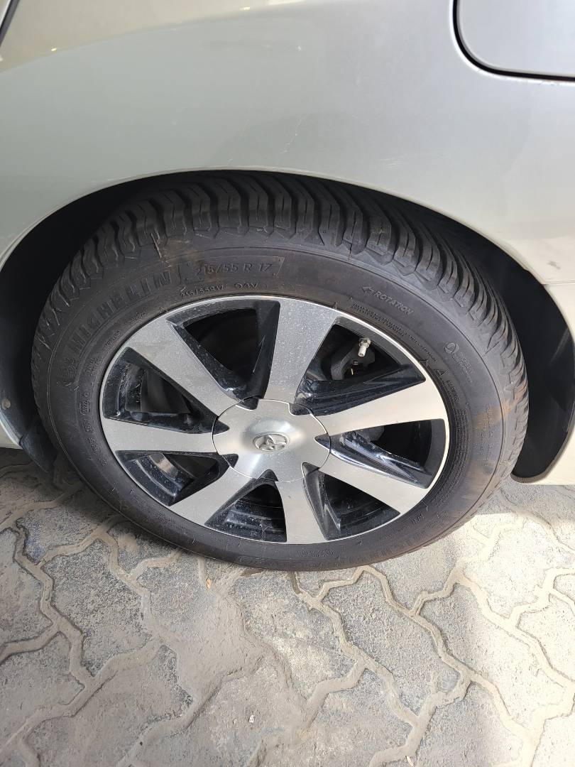 2018 TOYOTA MIRAI — 69584 KM — Lot A005170 — Main - Marhaba Auctions Used Cars - Image 9