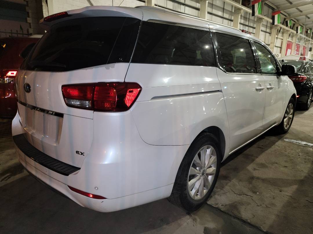 2015 KIA SEDONA — 144125 Miles — Lot 38074156 - Marhaba Auctions Used Cars - Image 4