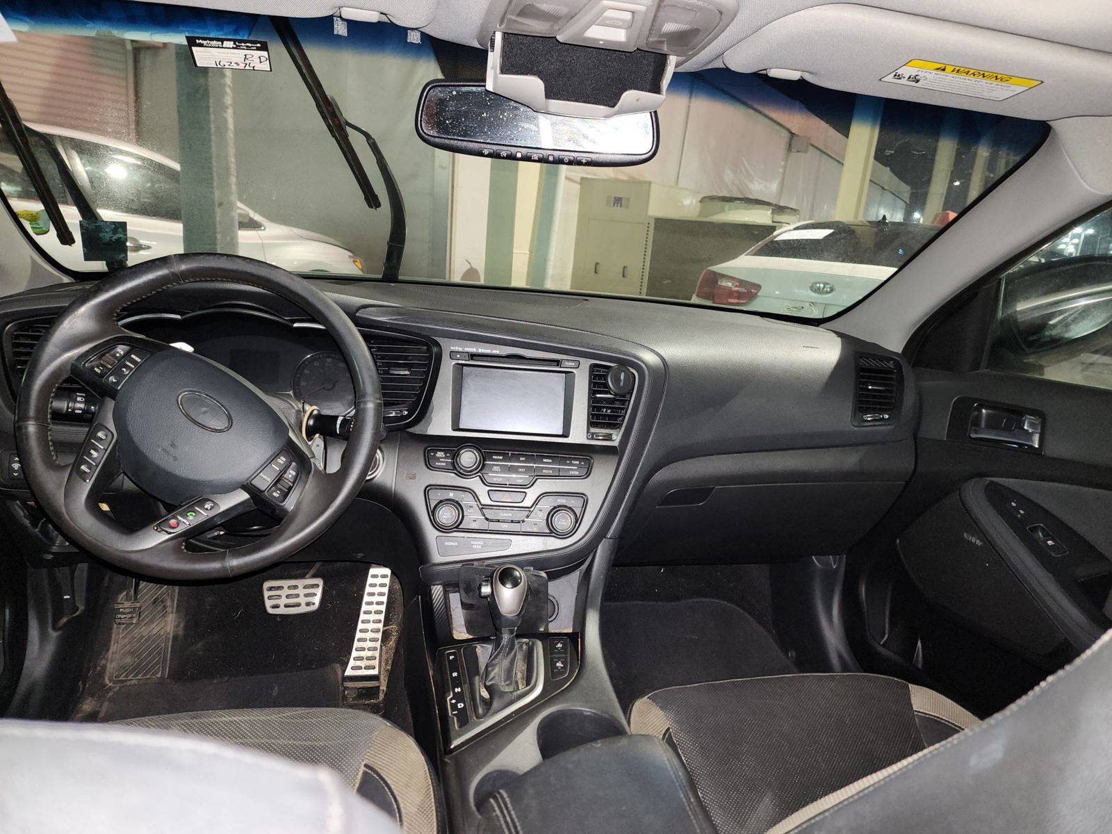 2012 KIA OPTIMA — 162074 Miles — Lot 32359 — Souq - Marhaba Auctions Used Cars - Image 10