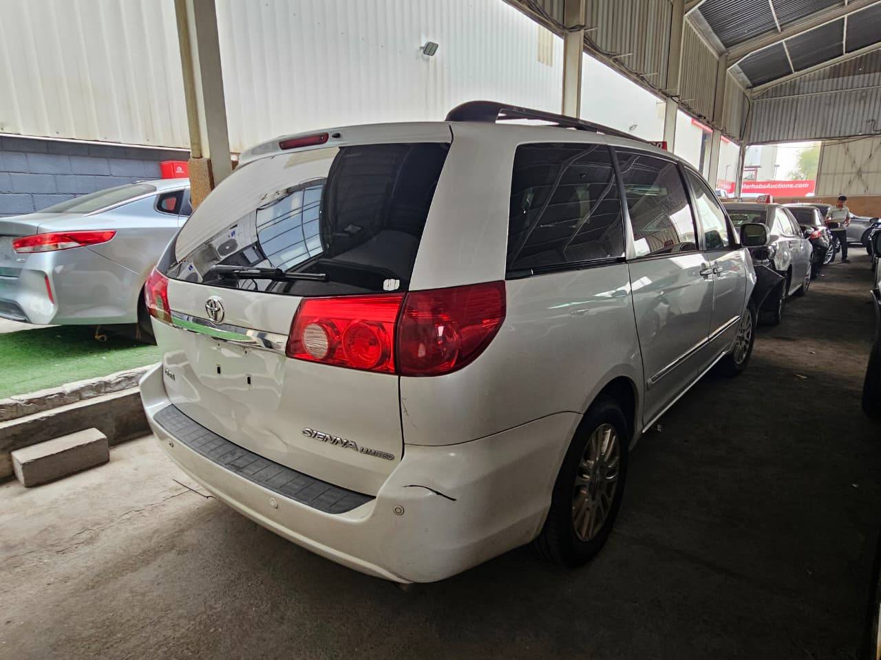 2008 TOYOTA SIENNA — 302029 Miles — Lot 8S137990 — Main - Marhaba Auctions Used Cars - Image 4