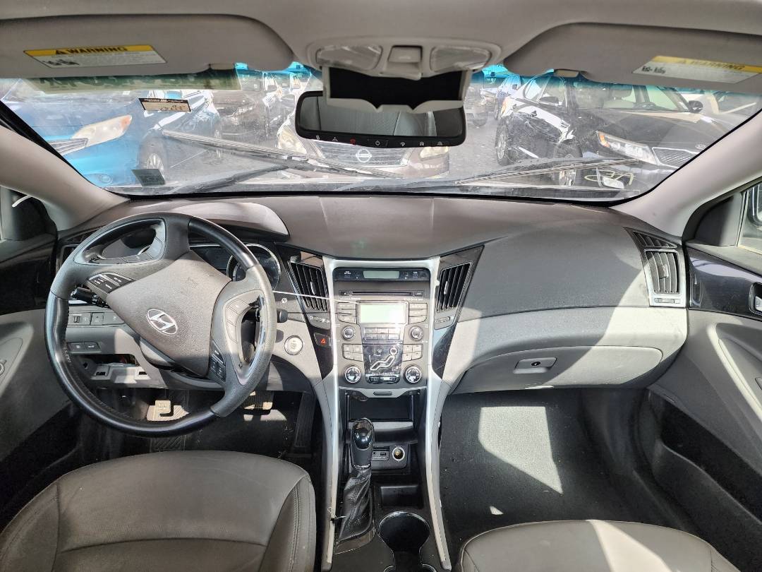 2013 HYUNDAI SONATA — 78653 Miles — Lot 43844634 — Souq - Marhaba Auctions Used Cars - Image 8