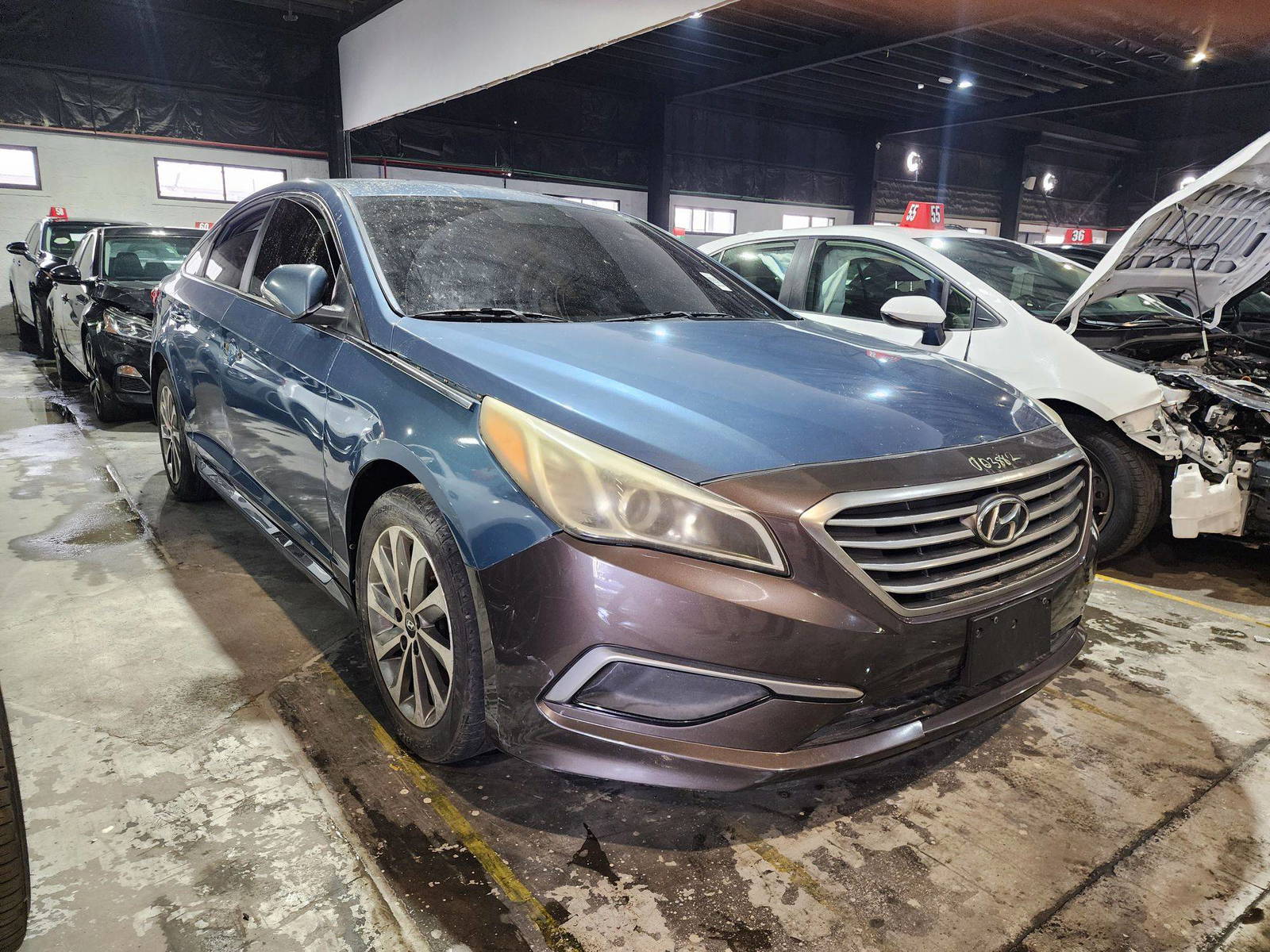 2015 HYUNDAI SONATA — 121655 Miles — Lot 80860 — Al Quoz - Marhaba Auctions Used Cars - Image 4
