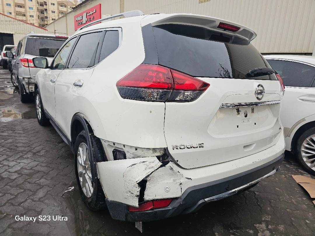NISSAN ROGUE