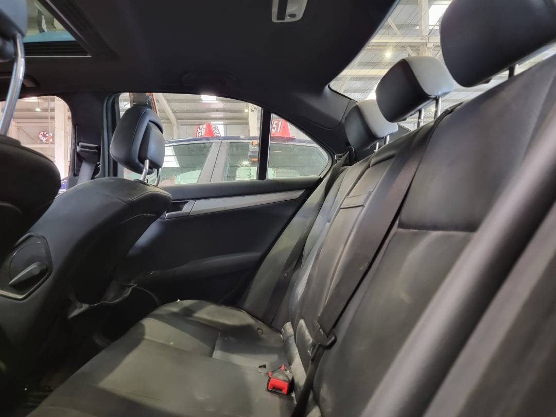 2014 MERCEDES BENZ C300 — 165298 Miles — Lot 80698493 - Marhaba Auctions Used Cars - Image 11