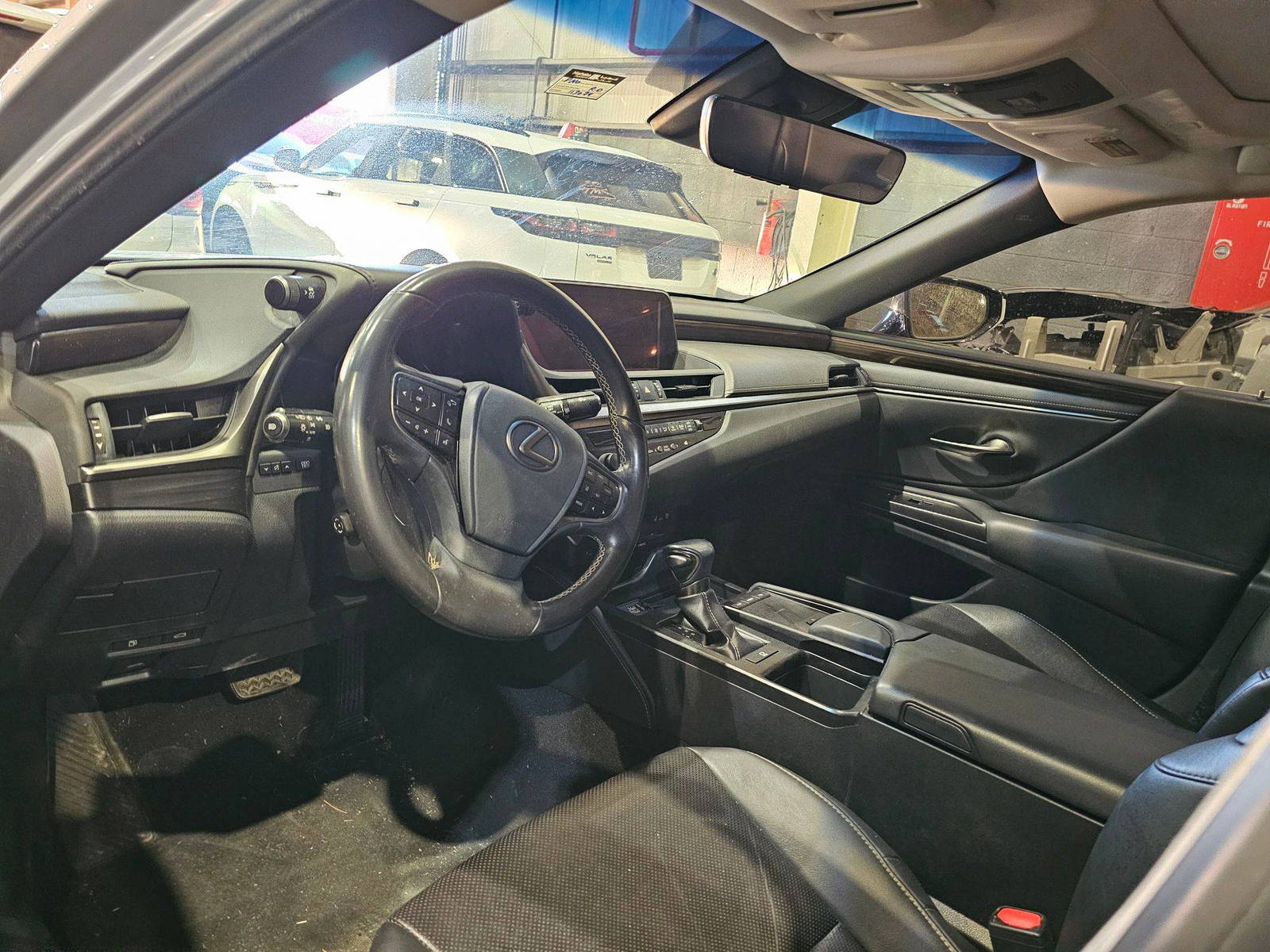 2019 LEXUS ES 350 — 113074 Miles — Lot 2002188 — Main - Marhaba Auctions Used Cars - Image 8