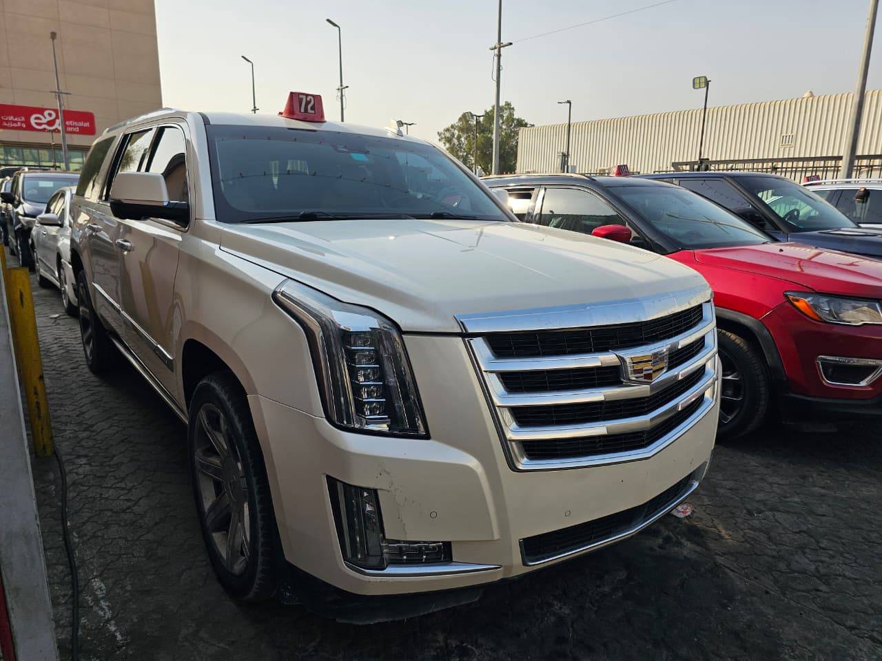 2015 CADILLAC ESCALADE ESV PREMIUM LUXURY — 232371 KM — Lot 7FR713934 — Main - Marhaba Auctions Used Cars - Image 4