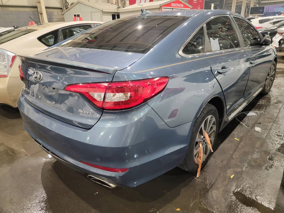 2015 HYUNDAI SONATA — 148081 Miles — Lot FH110239 — Main - Marhaba Auctions Used Cars - Image 5