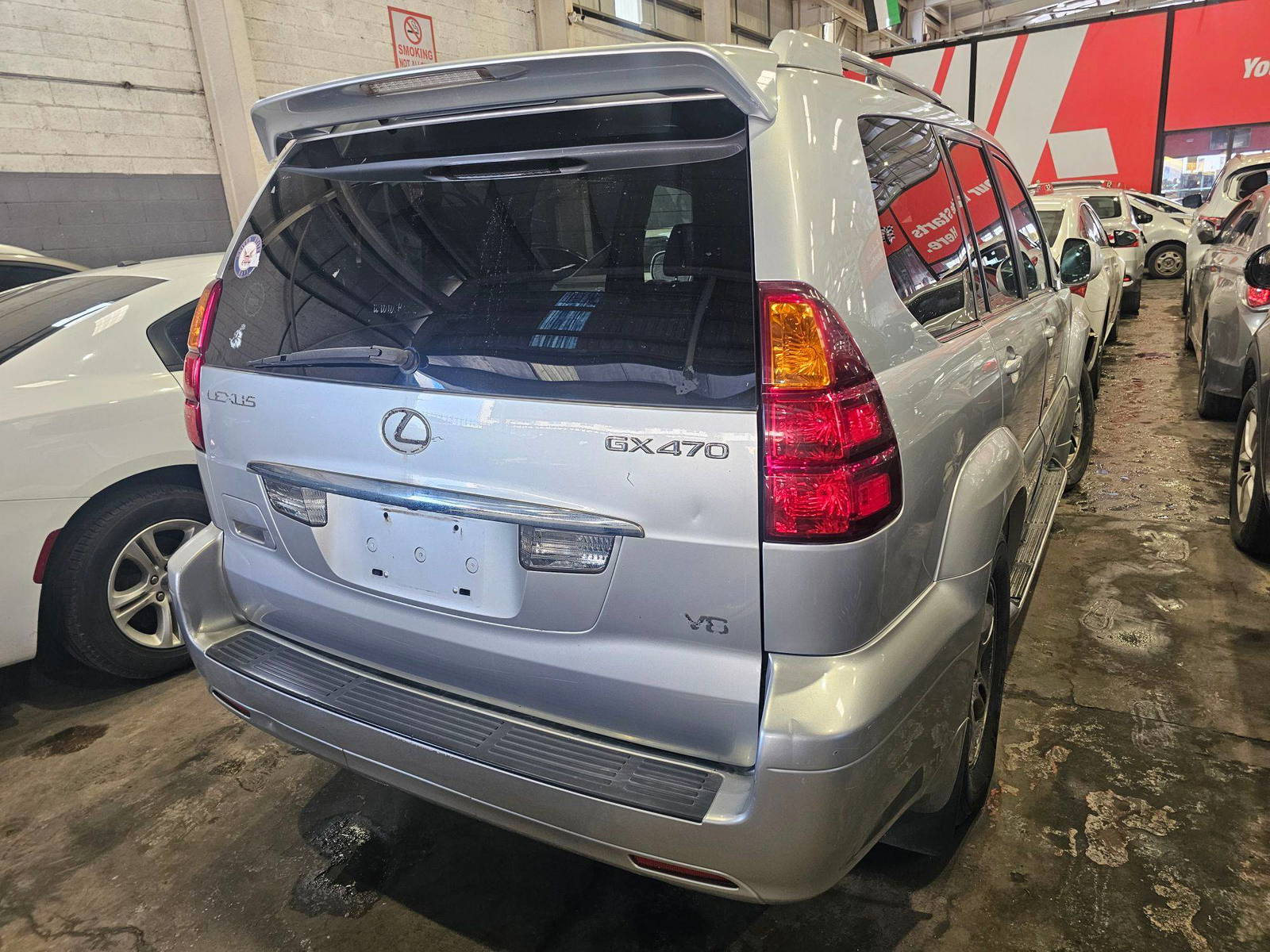 2007 LEXUS GX 470 — 218075 Miles — Lot 170143684 — Souq - Marhaba Auctions Used Cars - Image 9