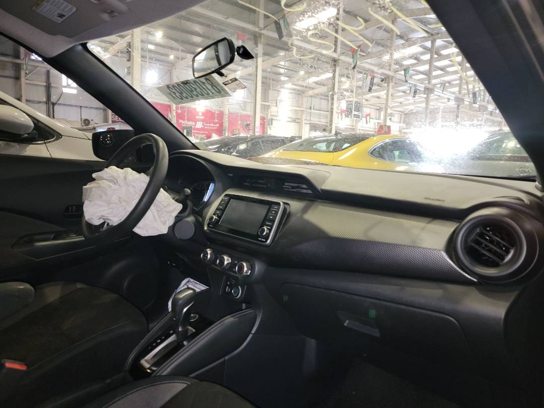 2018 NISSAN KICKS — 99474 Miles — Lot 81039093 — Main - Marhaba Auctions Used Cars - Image 6