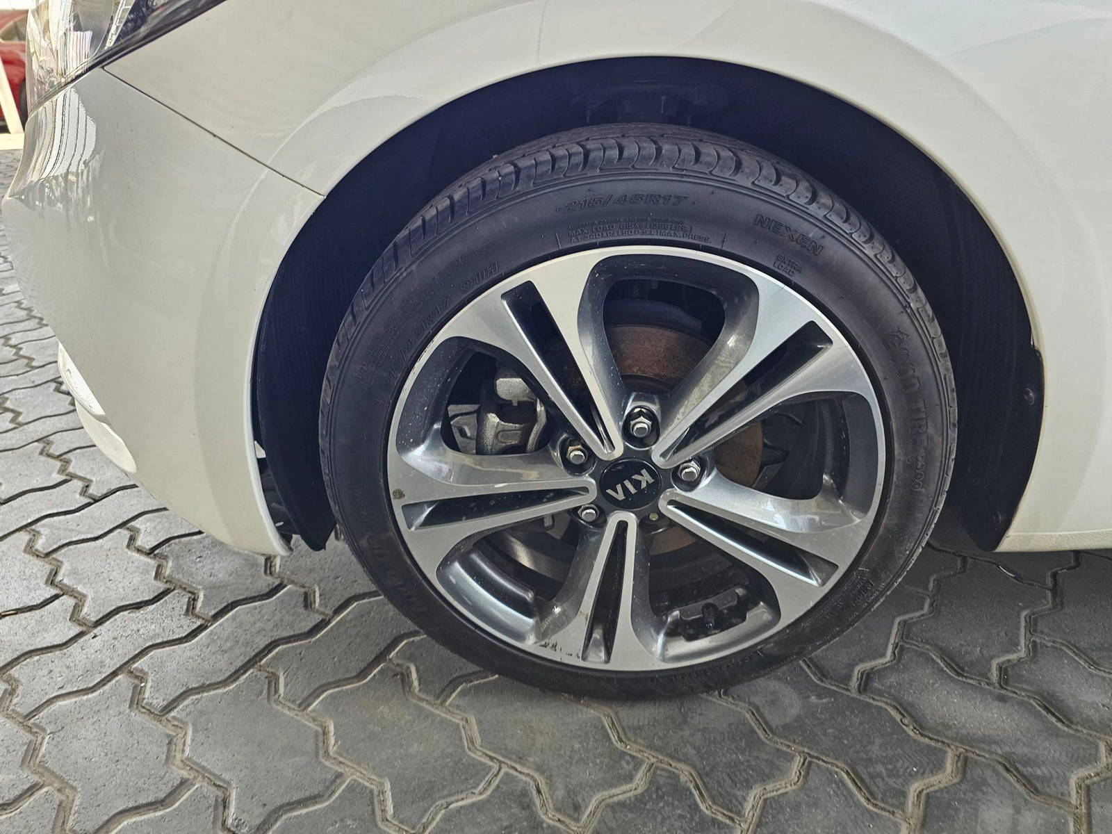 2013 KIA K3 — 135965 KM — Lot 71661 — Souq - Marhaba Auctions Used Cars - Image 10