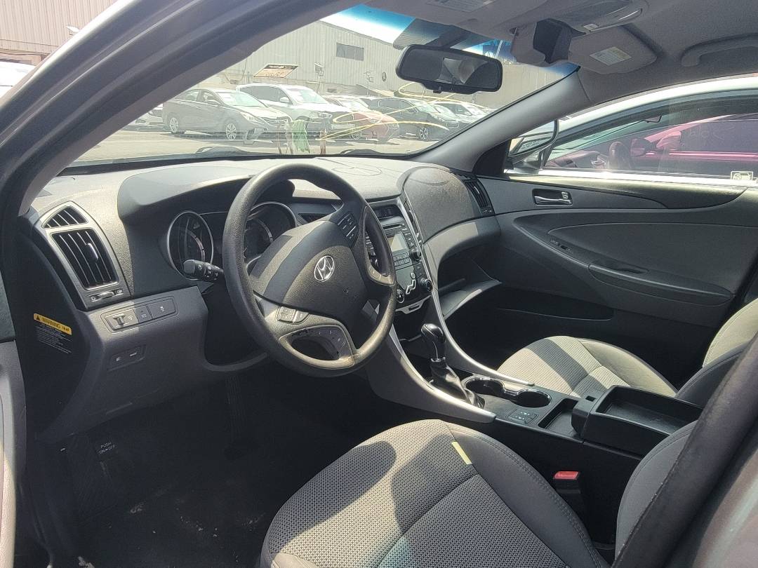 2013 HYUNDAI SONATA — 203521 Miles — Lot H711794 — Ind. 12 - Marhaba Auctions Used Cars - Image 6