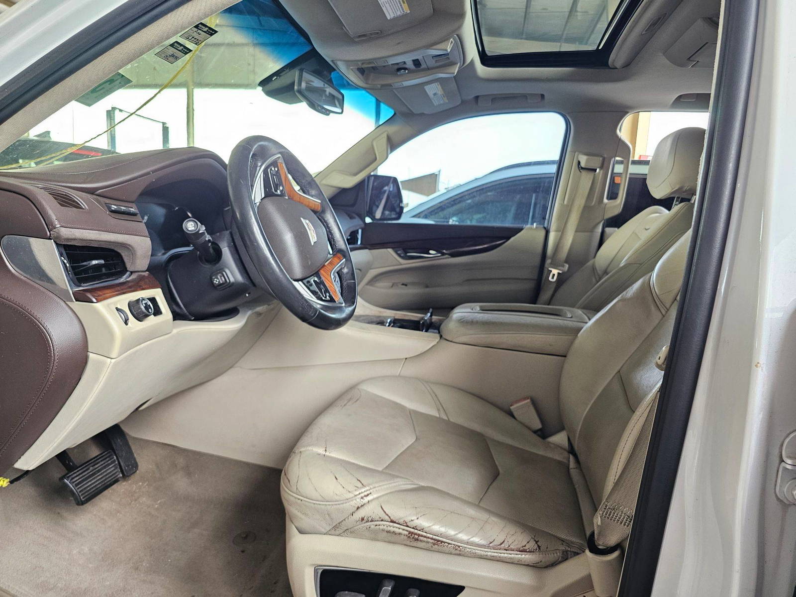 CADILLAC ESCALADE 2016 - Marhaba Auction Used Cars - Image 7