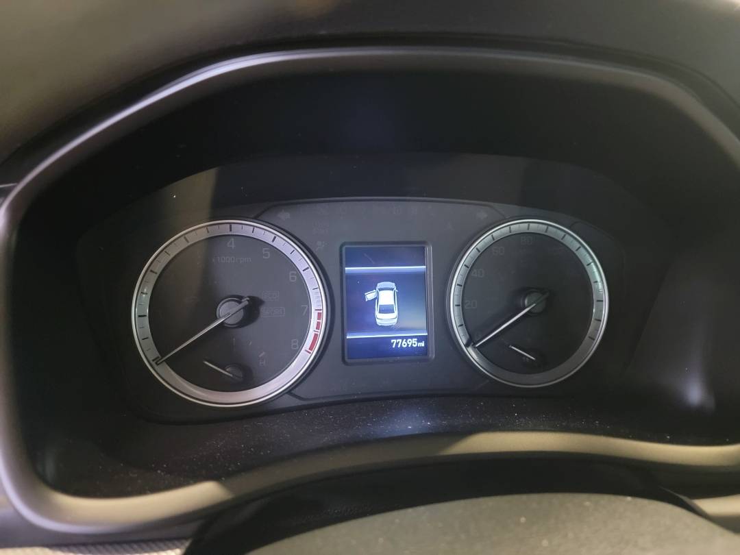 2019 HYUNDAI SONATA — 77695 Miles — Lot 42619084 — Main - Marhaba Auctions Used Cars - Image 9