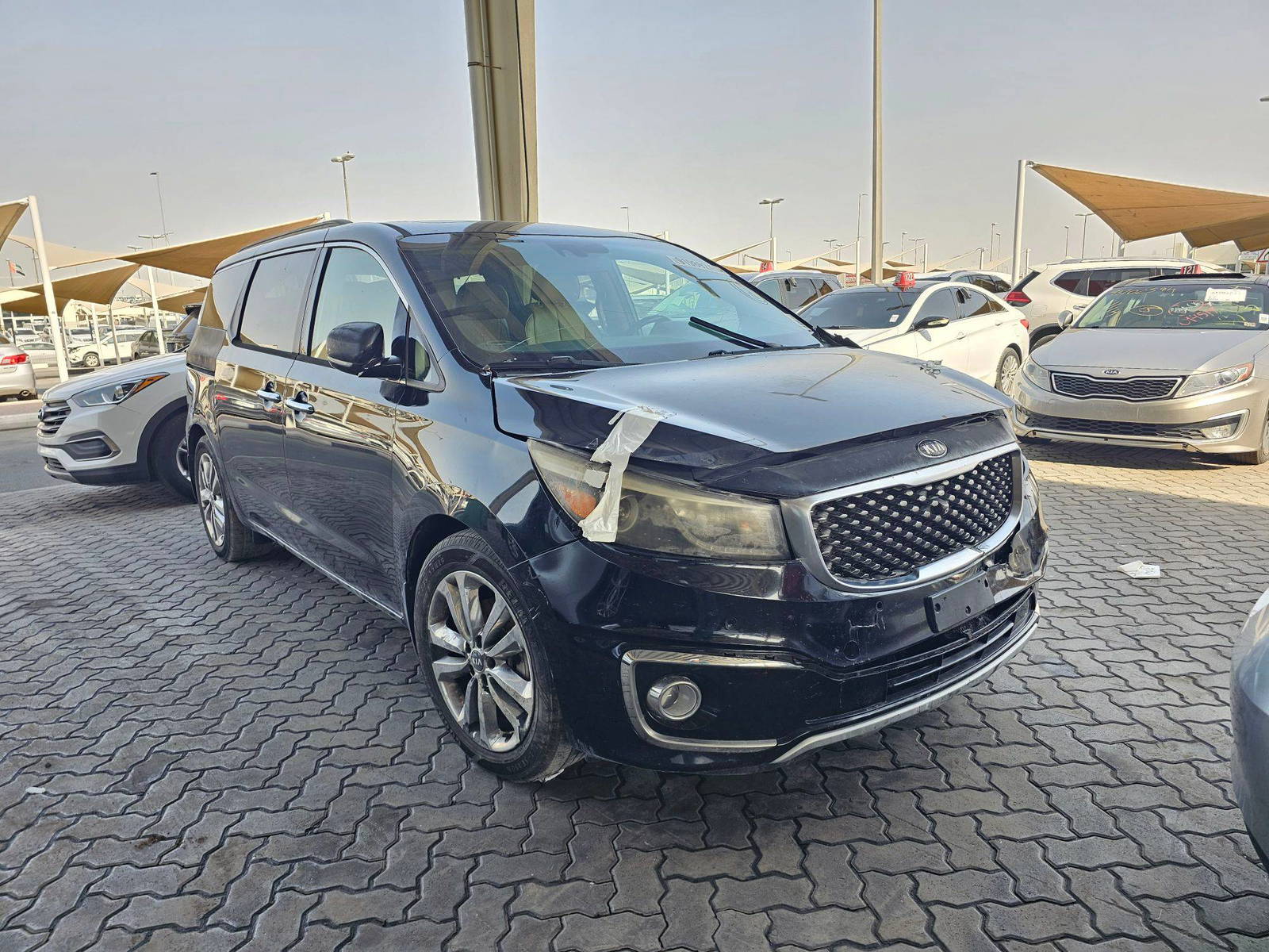 2015 KIA SEDONA — 164034 Miles — Lot 6028602 — Souq - Marhaba Auctions Used Cars - Image 6