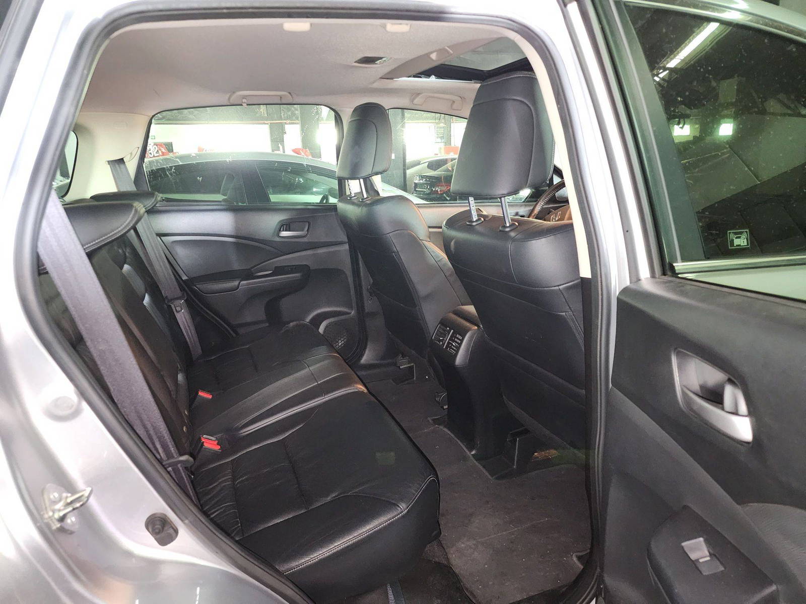 2012 HONDA CR-V — 337304 KM — Lot 203951 — Main - Marhaba Auctions Used Cars - Image 7