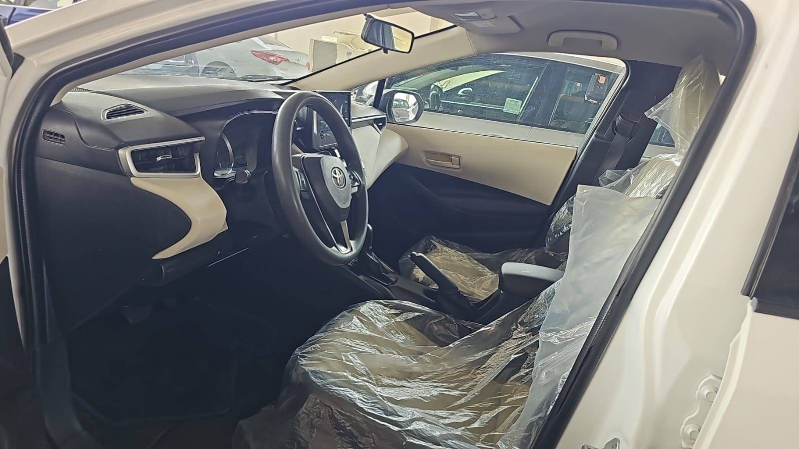 2020 TOYOTA COROLLA — Lot 9L1000627 — Souq - Marhaba Auctions Used Cars - Image 9