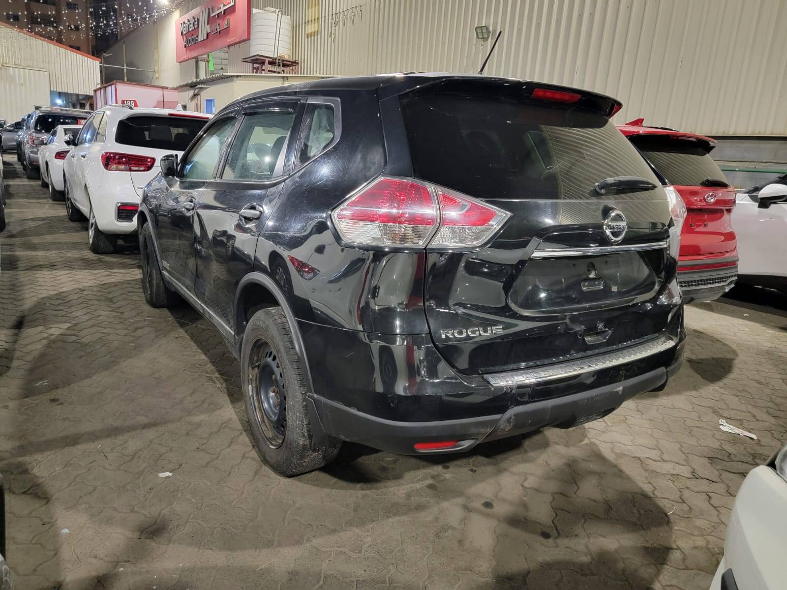 2016 NISSAN ROGUE — 268647 Miles — Lot MV6GC882910 — Main - Marhaba Auctions Used Cars - Image 4