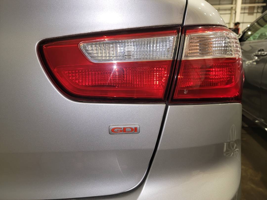 2015 KIA RIO — 188126 Miles — Lot 37609917 - Marhaba Auctions Used Cars - Image 5