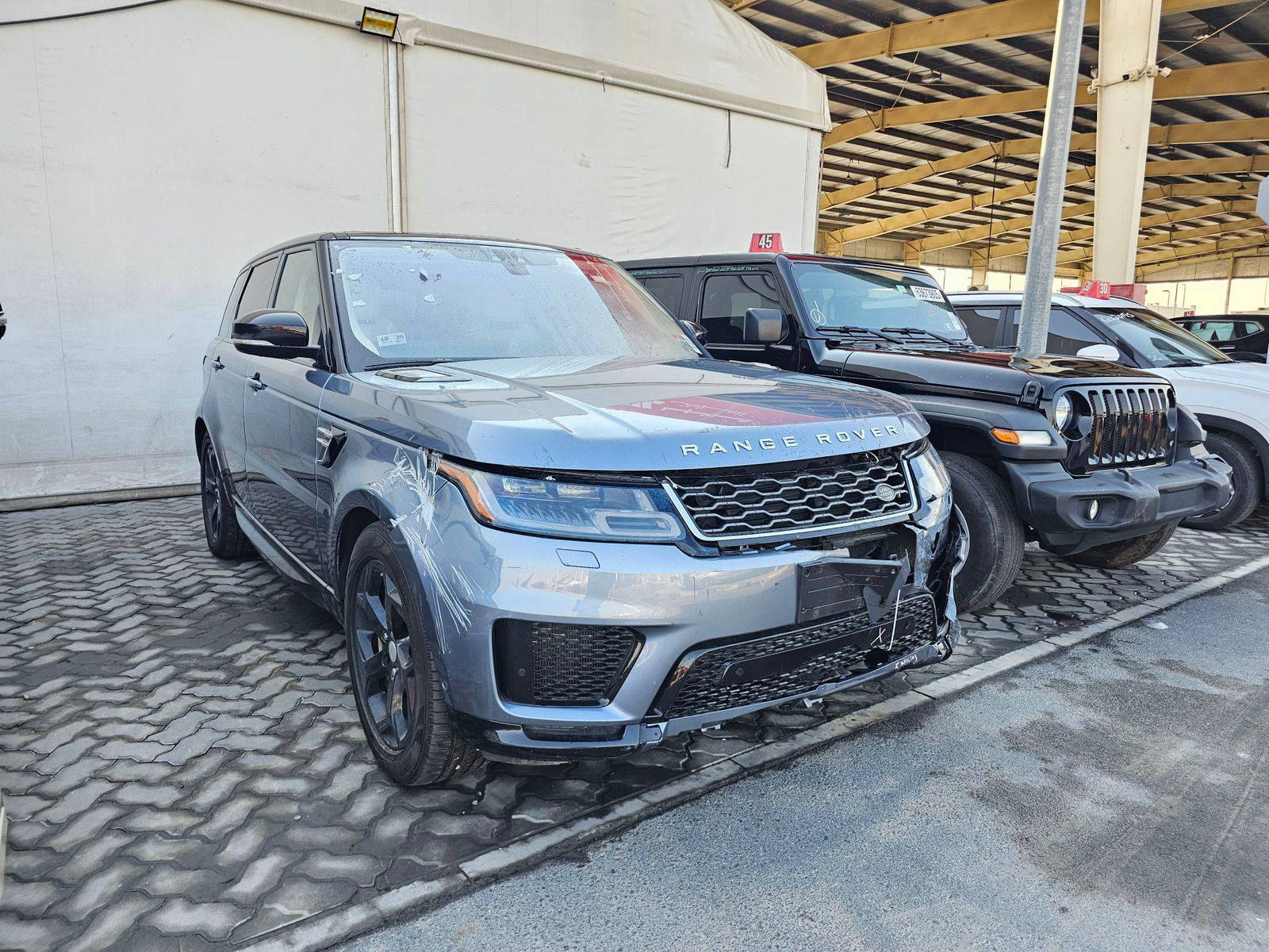 LAND ROVER RANGE ROVER SPORT HSE 2018 - Marhaba Auction Used Cars - Image 6