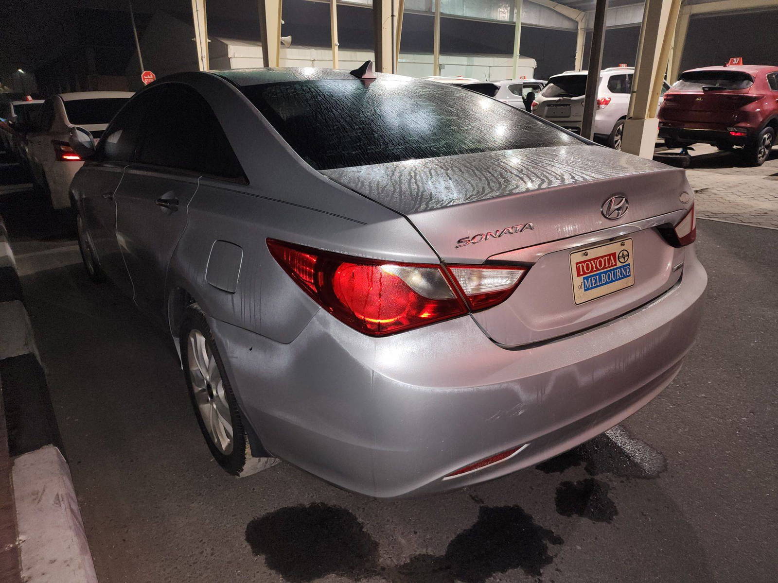 2011 HYUNDAI SONATA — 178492 Miles — Lot 37138343 - Marhaba Auctions Used Cars - Image 4
