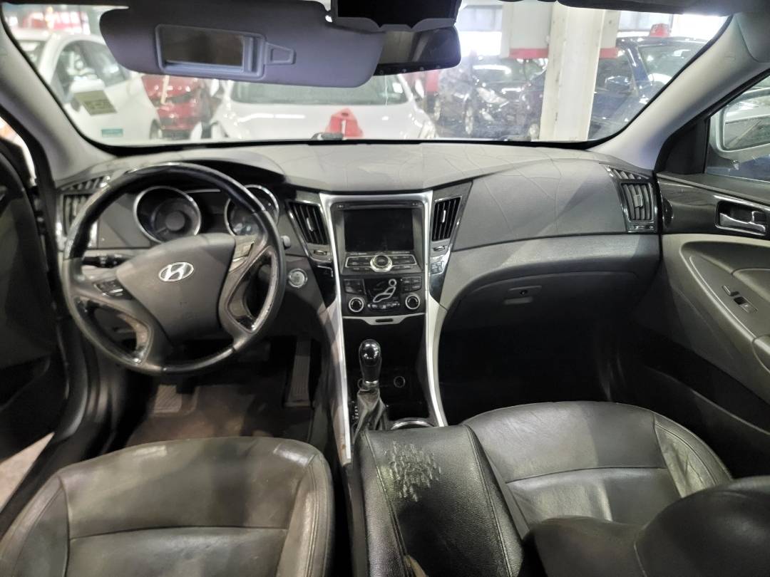 2012 HYUNDAI SONATA — 182769 Miles — Lot 37531984 — Main - Marhaba Auctions Used Cars - Image 7