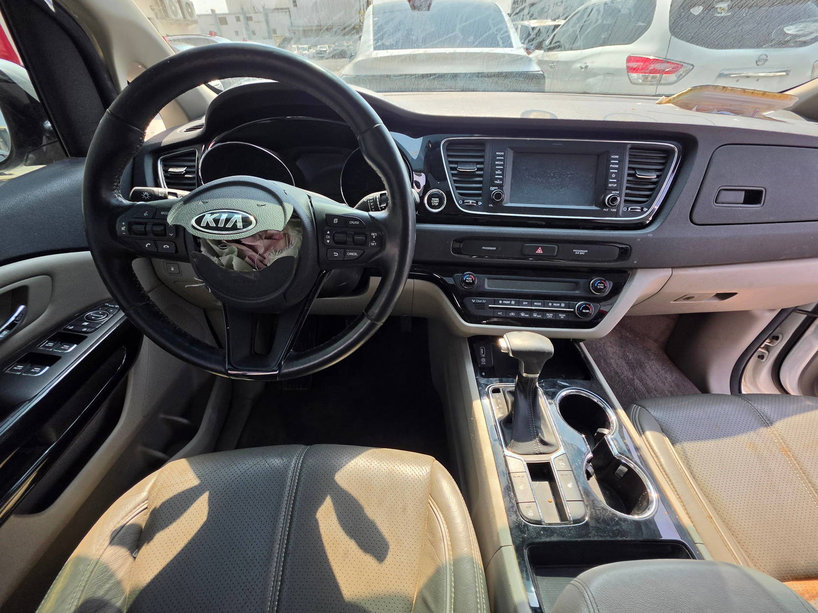 2020 KIA SEDONA — 113357 KM — Lot 72442975 - Marhaba Auctions Used Cars - Image 15