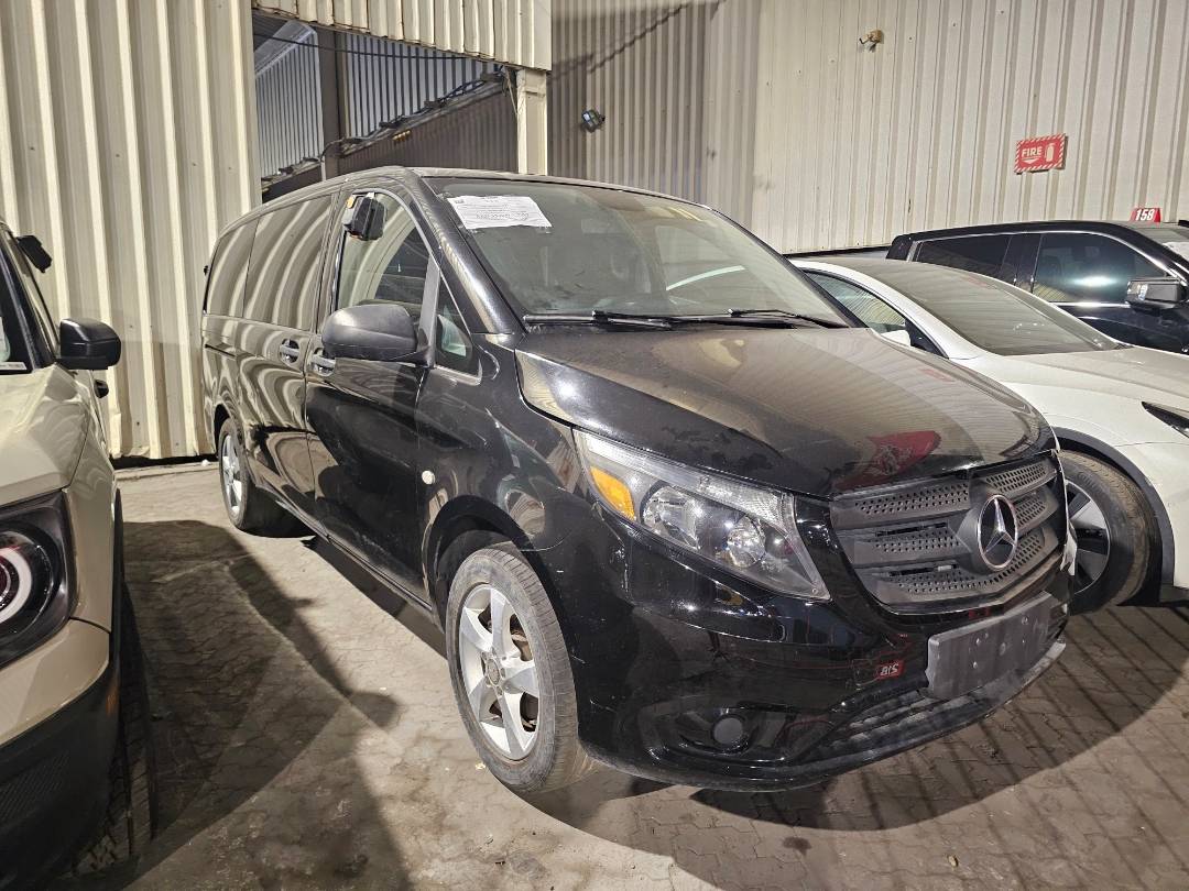 2018 MERCEDES BENZ METRIS — 172513 Miles — Lot 3374234 — Main - Marhaba Auctions Used Cars - Image 3