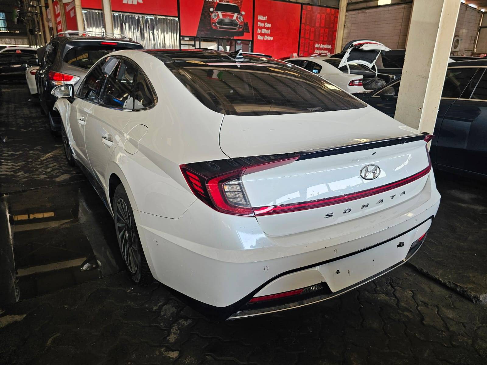 2022 HYUNDAI SONATA — 64142 KM — Lot NA043532 — Main - Marhaba Auctions Used Cars - Image 2